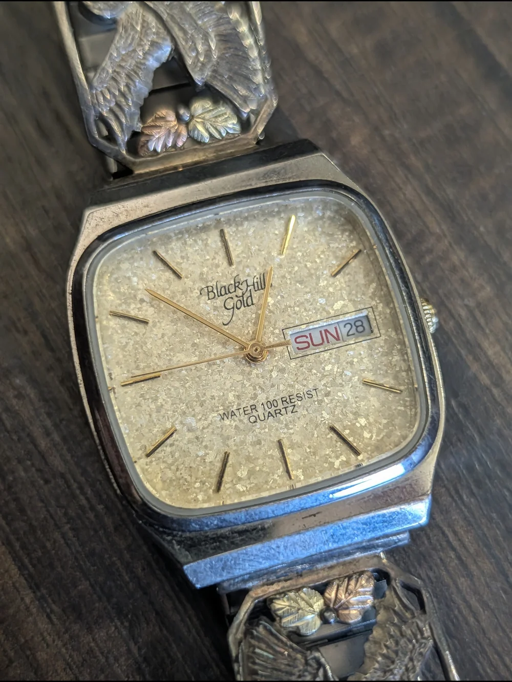 BLACK HILLS GOLD 12k & Sterling Mother Of Pearl Day Date Eagle Band Watch VTG